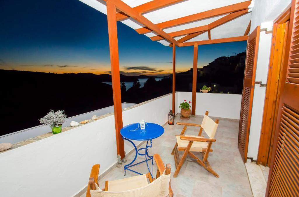 Palaios Rooms Plaka  Rum bild